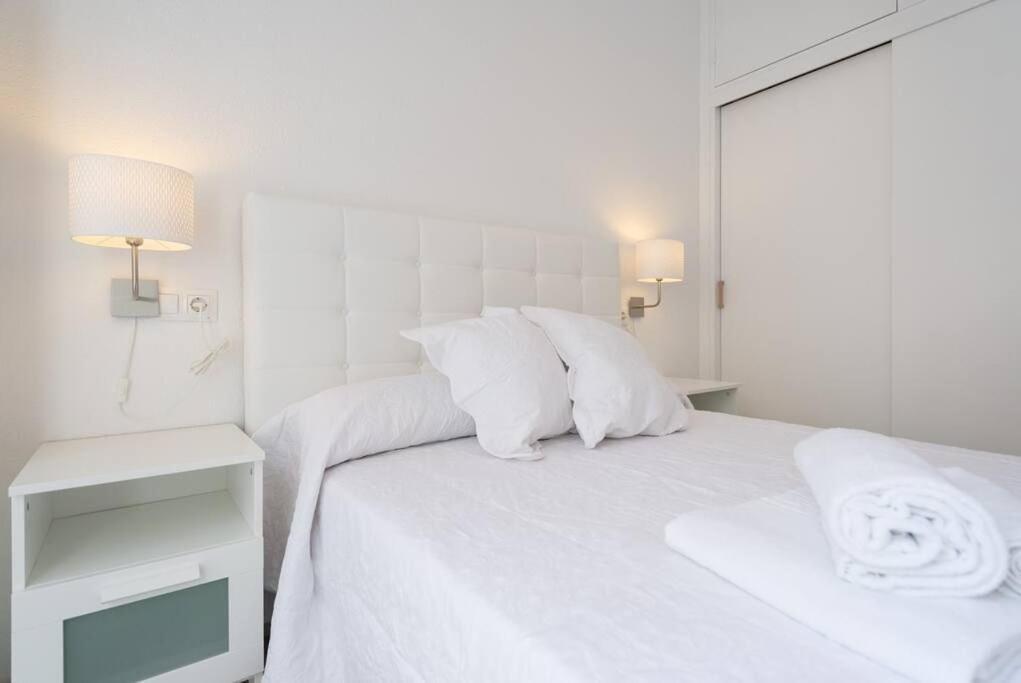 Cathedral Suites Malaga Room photo