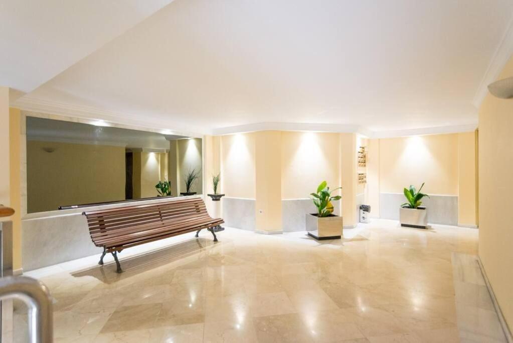 Cathedral Suites Malaga Room photo