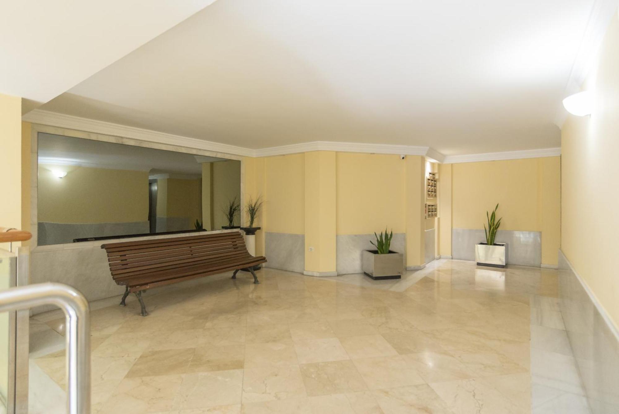 Cathedral Suites Malaga Exterior photo